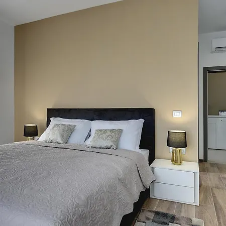 Ula In With Heated Pool And Sauna *