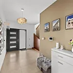 וילה Ula In With Heated Pool, Sauna & Private Tennis Court