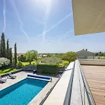 וילה Ula In With Heated Pool, Sauna & Private Tennis Court *